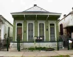 $1,450 | 2842 Baronne Street, New Orleans, LA 70115