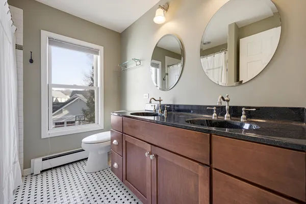 $439,900 | 206 Water Street, East Dundee, IL 60118