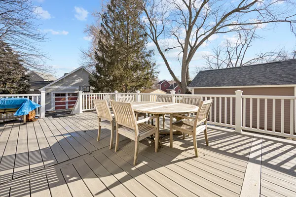 $439,900 | 206 Water Street, East Dundee, IL 60118