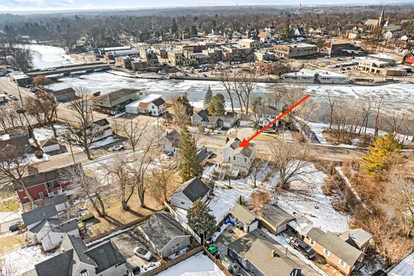 $439,900 | 206 Water Street, East Dundee, IL 60118