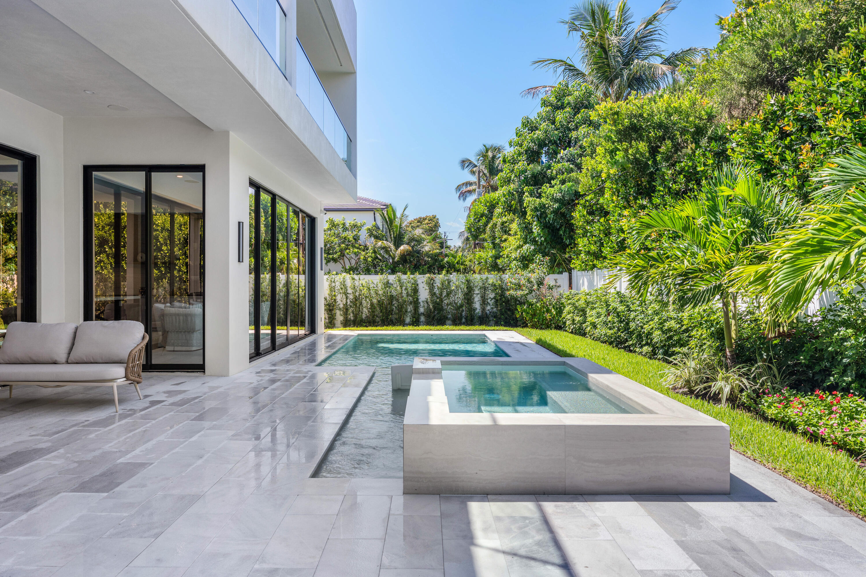 1031 Northeast 3rd Avenue Boca Raton, FL 33432 - Photo 29 of 69 054-1031Northeast3rdAvenue-BocaRaton-FL-