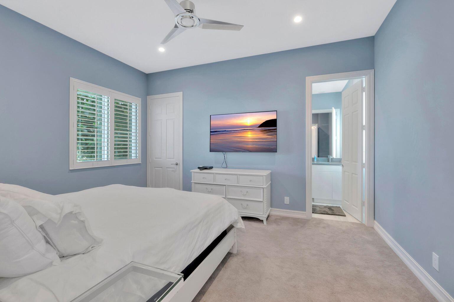 5675 Regency Circle West Boca Raton, FL 33496 - Photo 10 of 26 20221007124752314727000000-o