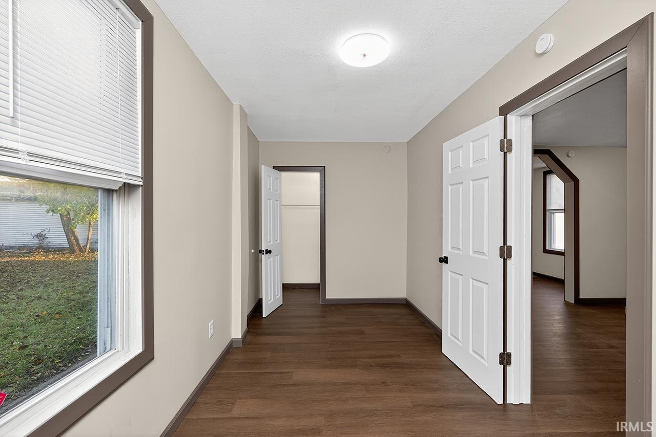 721 Harrison Street Elkhart, IN 46516 - Photo 9 of 11