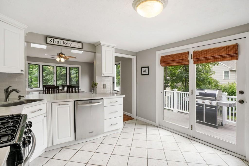 52 Van Norden Road Reading, MA 01867 - Photo 16 of 35 Gallery Image 16