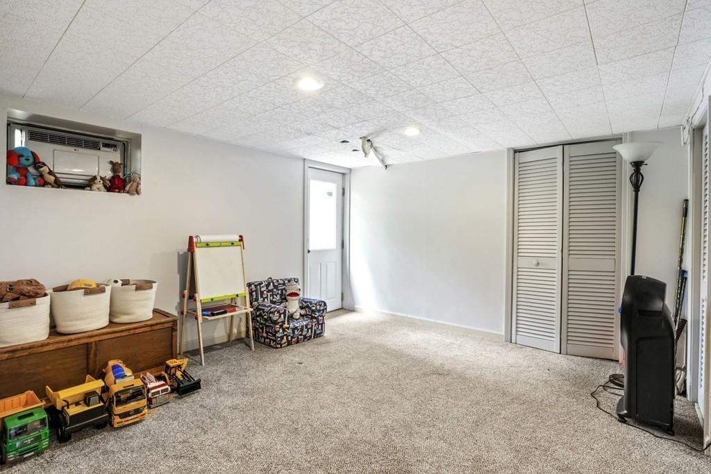 52 Van Norden Road Reading, MA 01867 - Photo 23 of 35 Gallery Image 23