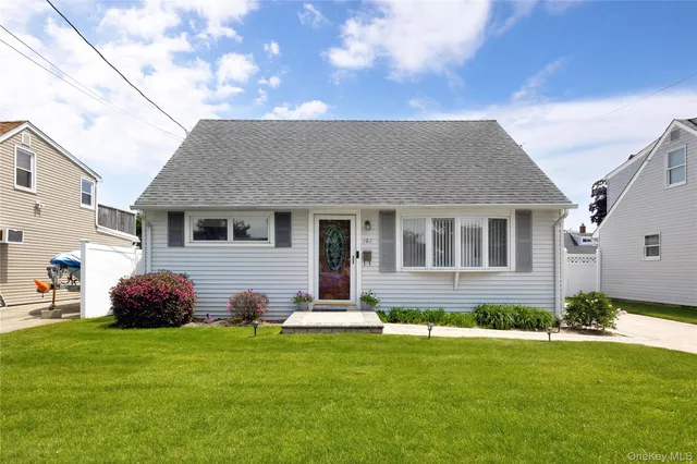 $649,000 | 161 Division Avenue, Massapequa, NY 11758
