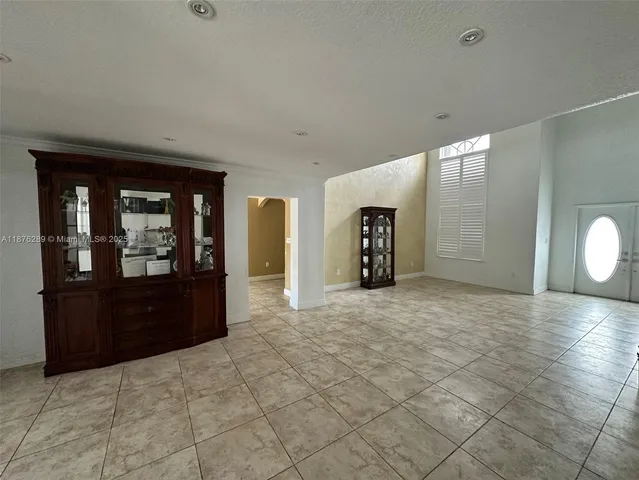 $1,299,000 | 16335 Southwest 93rd Street, Miami, FL 33196