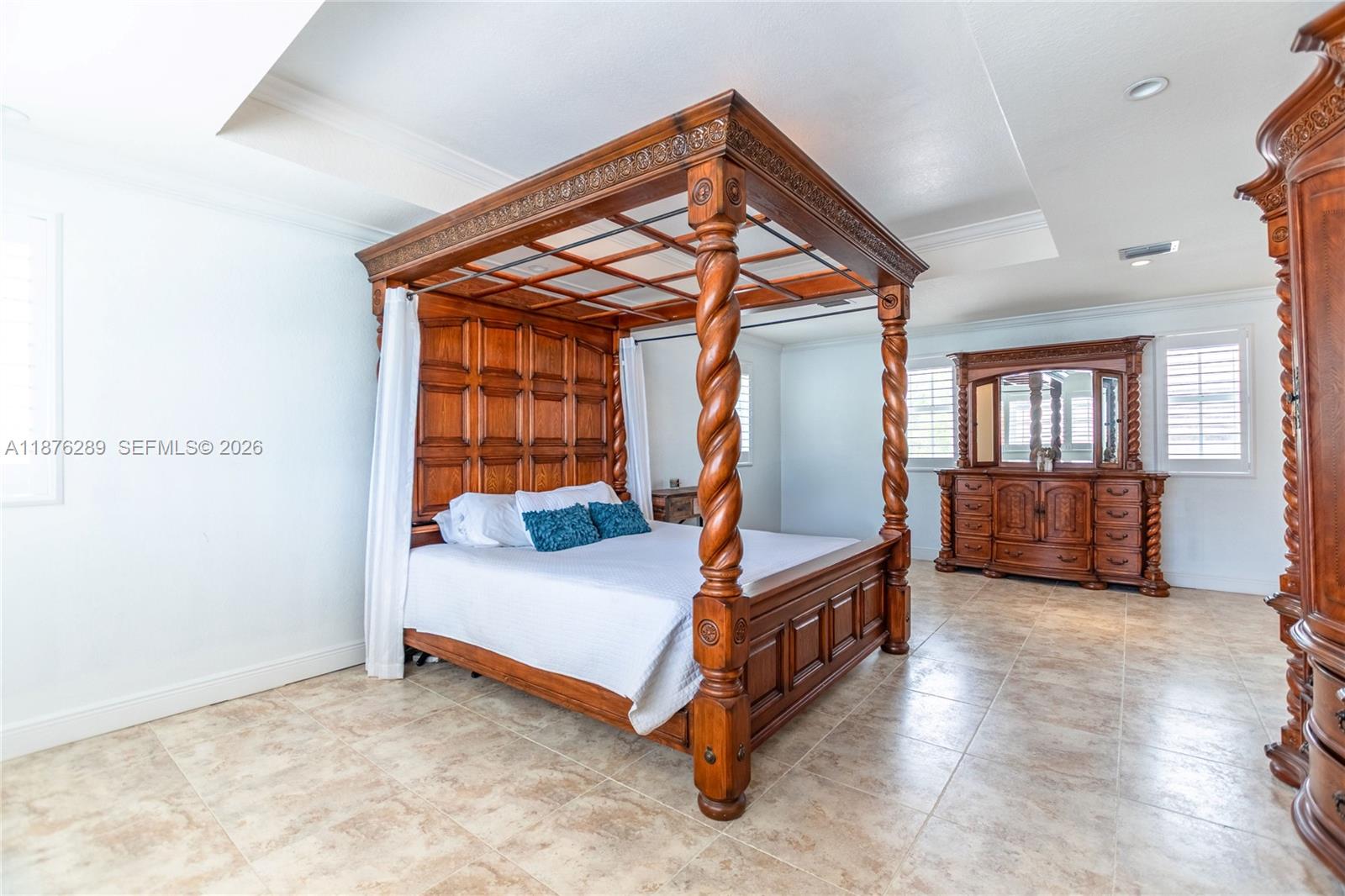 16335 Southwest 93rd Street Miami, FL 33196 - Photo 54 of 70 a view of an front door