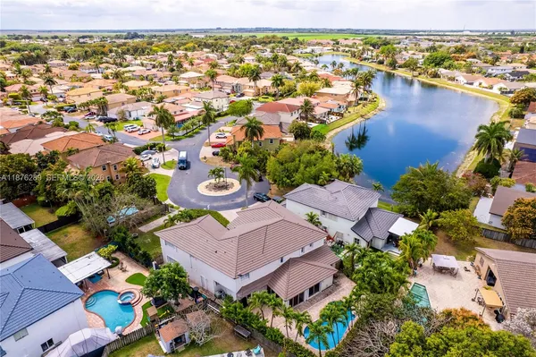 $1,290,000 | 16335 Southwest 93rd Street, Miami, FL 33196
