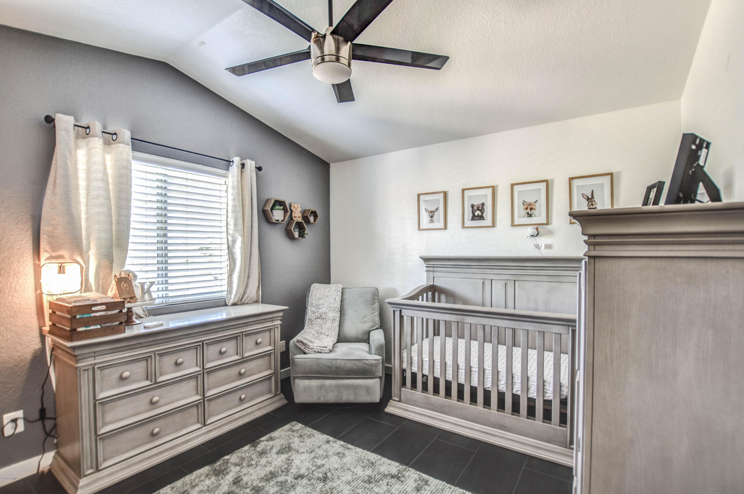 118 West Smoke Tree Road Gilbert, AZ 85233 - Photo 18 of 24 BED 2, 2