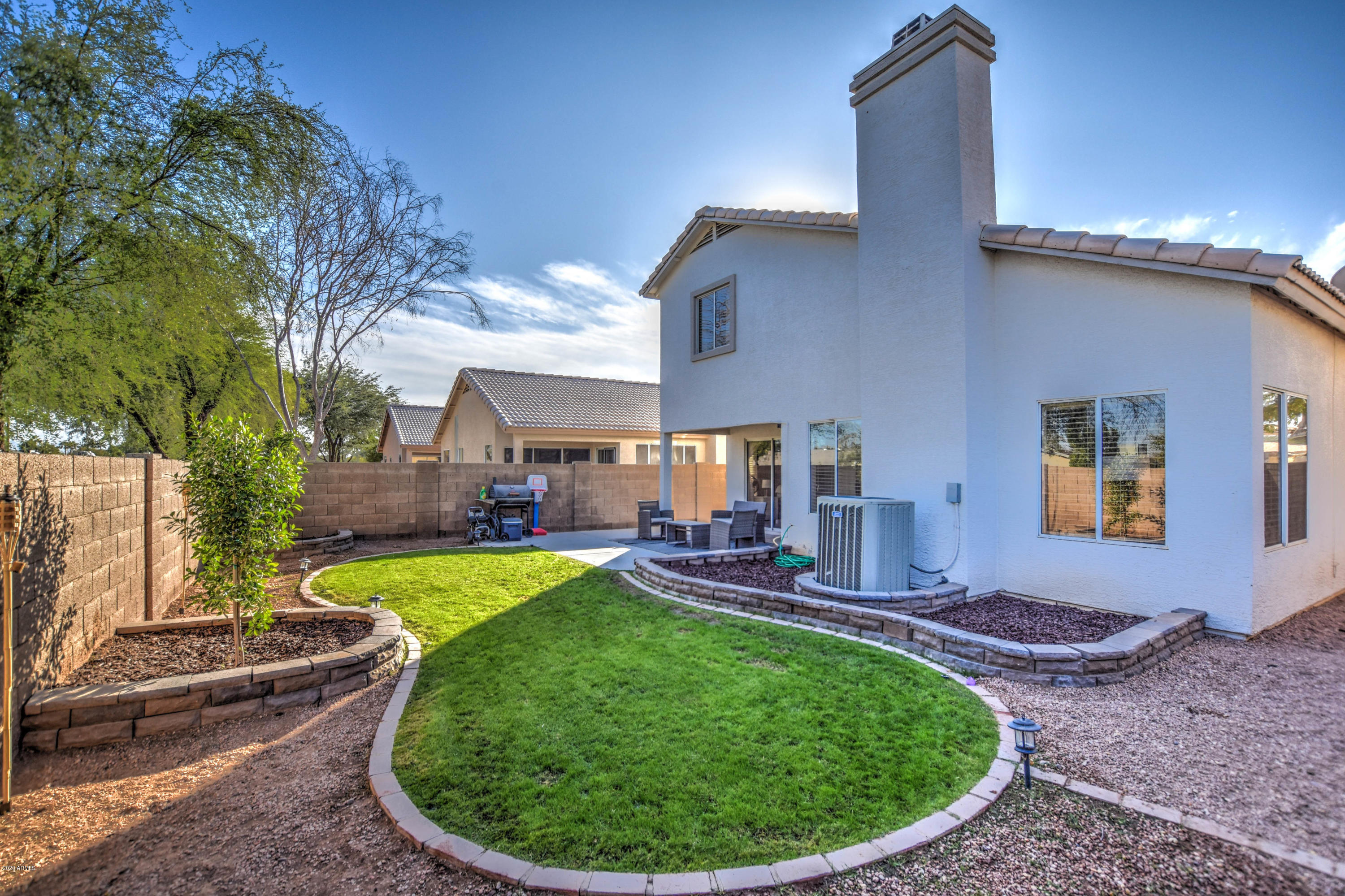 118 West Smoke Tree Road Gilbert, AZ 85233 - Photo 23 of 24 REAR 8