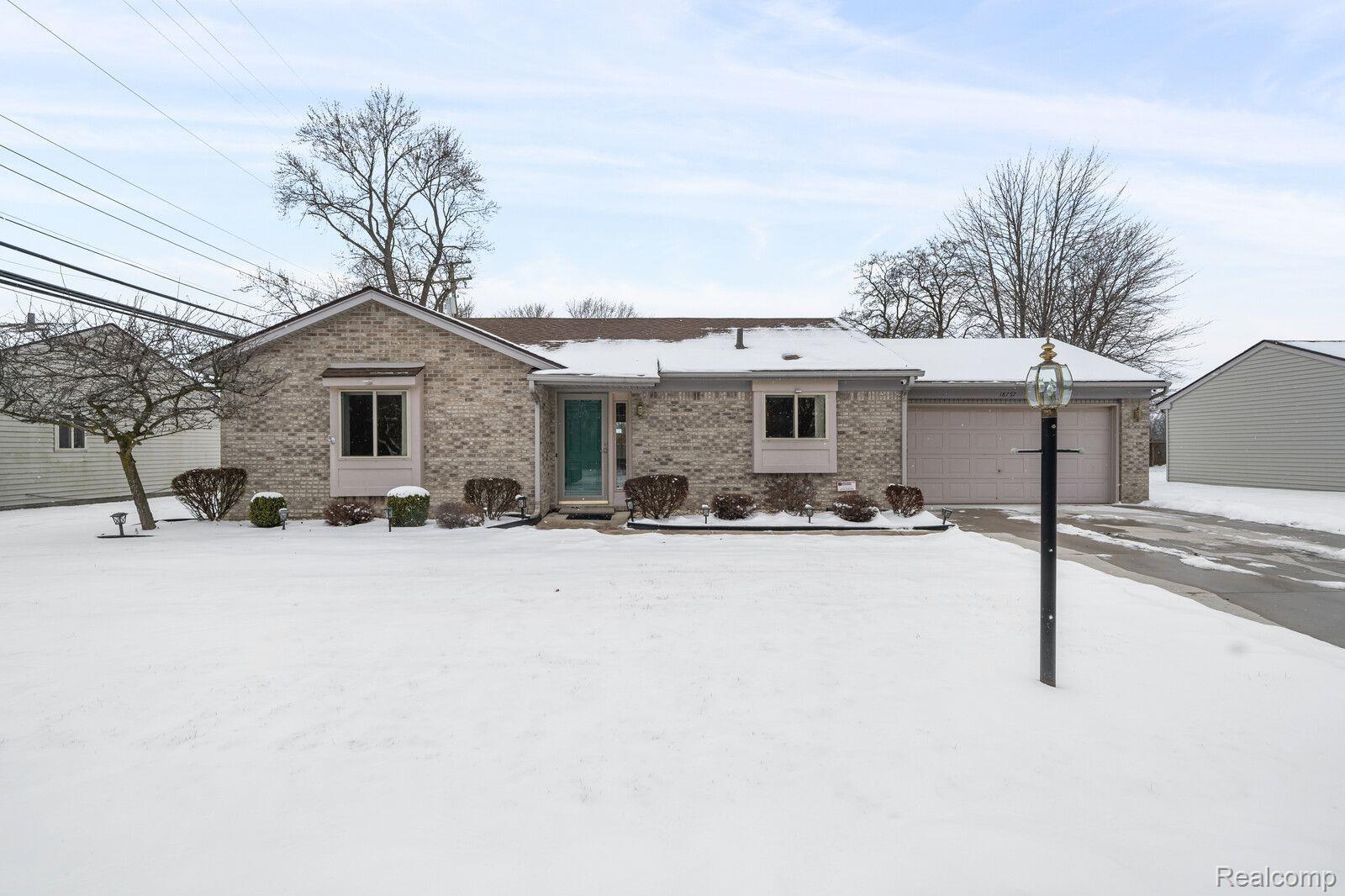 18757 Common Road Roseville, MI 48066 - Photo 1 of 22 Gallery Image 1