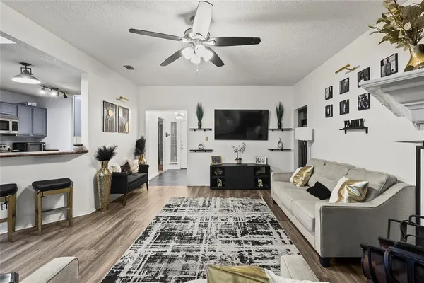 $270,000 | 2831 St Johns Avenue, Lancaster, TX 75146