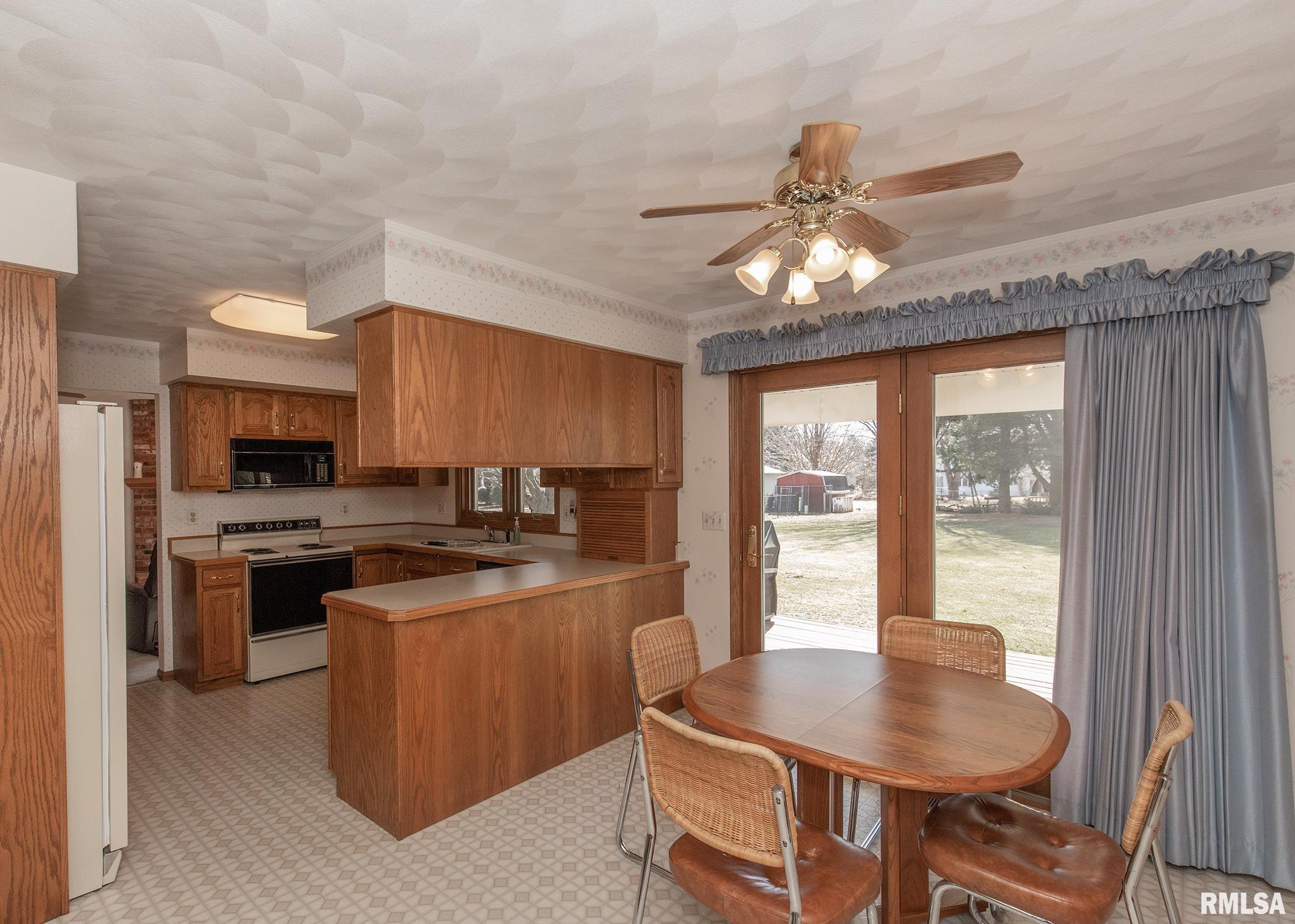 63 White Pine Road Geneseo, IL 61254 - Photo 8 of 34 Gallery Image 8