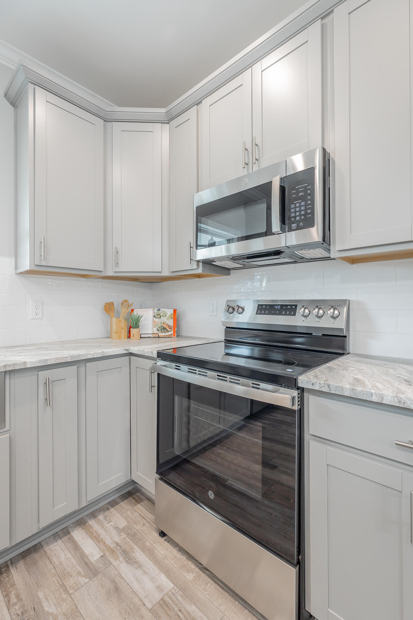 5085 Oop Road, Unit 34 Chattanooga, TN 37416 - Photo 22 of 58 Kitchen