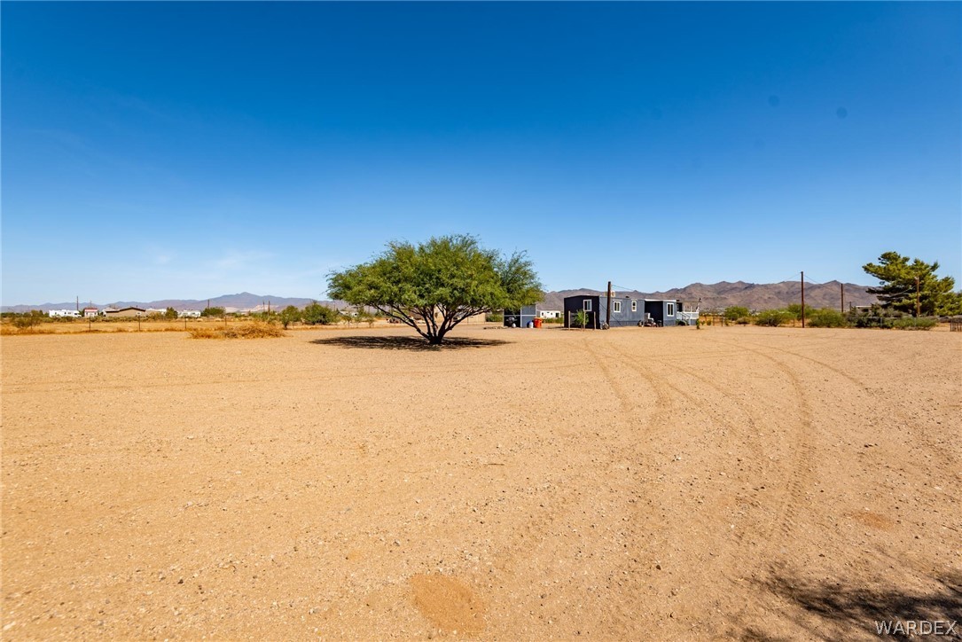 3535 Mobile Road Golden Valley, AZ 86413 - Photo 24 of 37 a view of ocean view