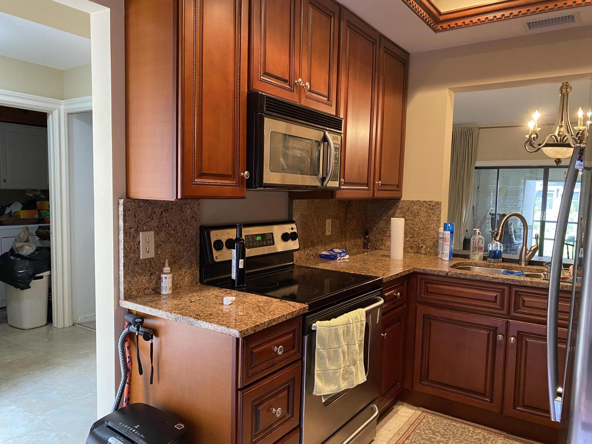 3584 Wash Road, Unit A Lake Worth, FL 33467 - Photo 4 of 31 Kitchen