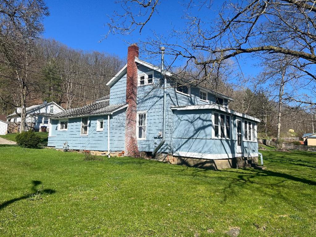927 Watson Road Titusville, PA 16354 - Photo 1 of 26