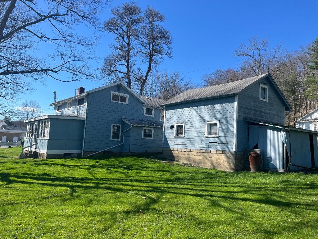 927 Watson Road Titusville, PA 16354 - Photo 2 of 26