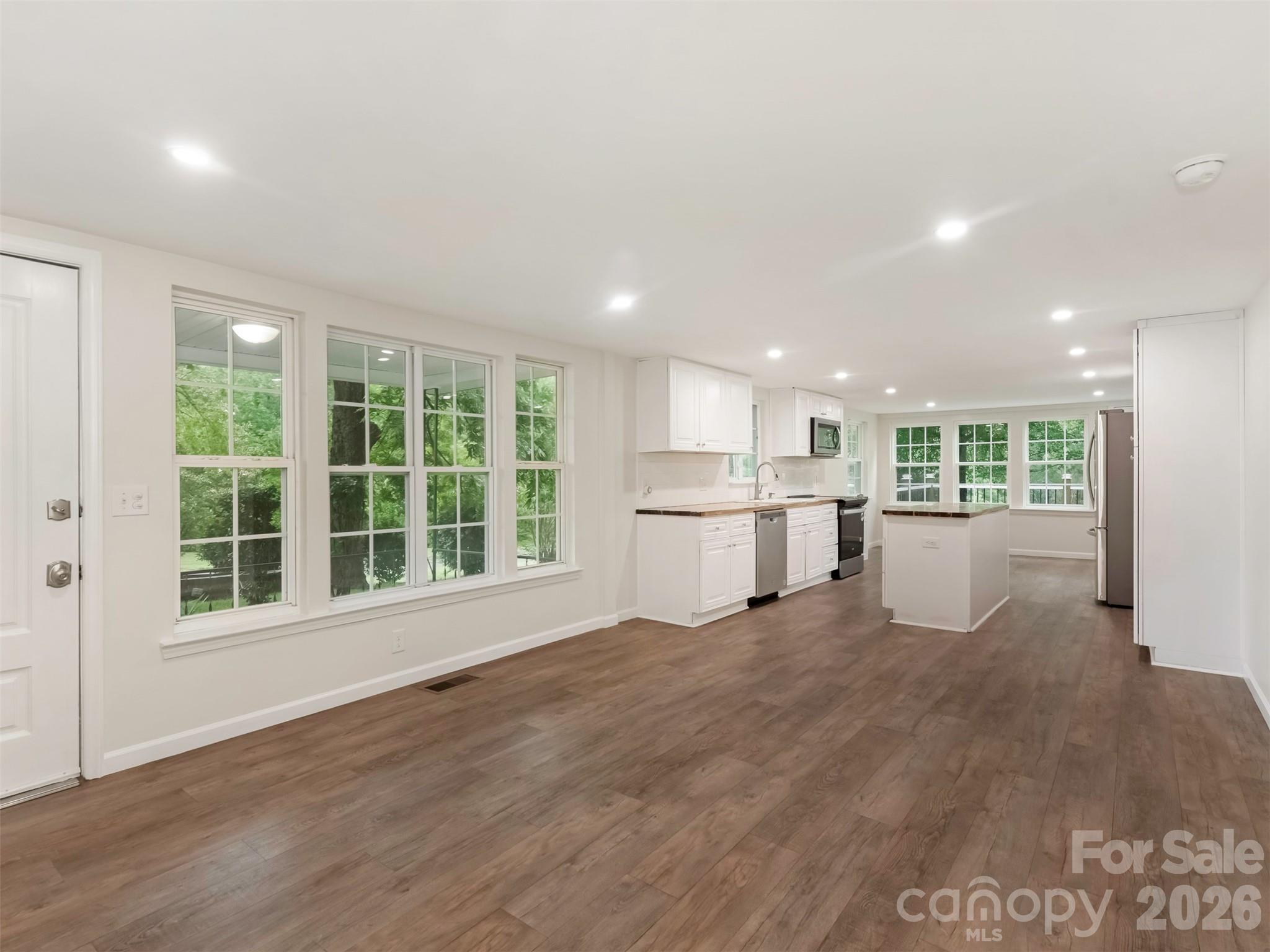1016 Underwood Road Matthews, NC 28104 - Photo 6 of 48