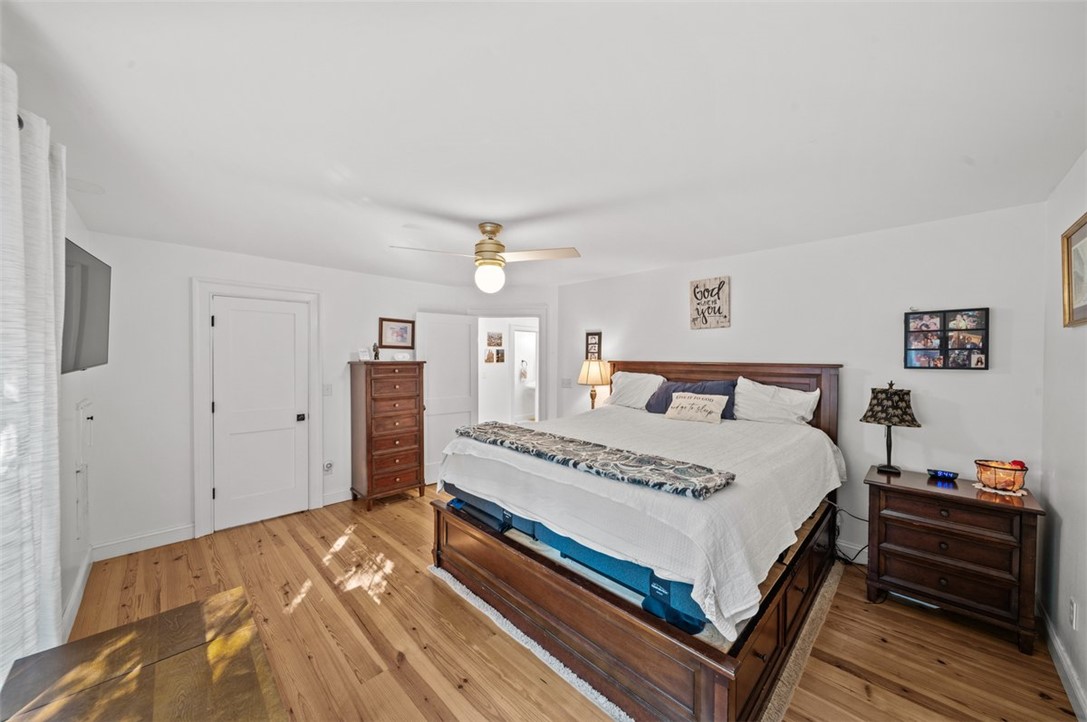 1258 Cove Creek Road Pickens, SC 29671 - Photo 12 of 44 Primary bedroom-main floor-main house
