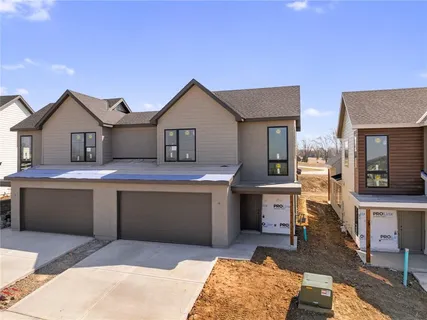 $595,000 | 9581 Jupiter Street, Lenexa, KS 66219