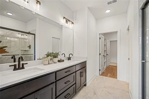 $595,000 | 9581 Jupiter Street, Lenexa, KS 66219