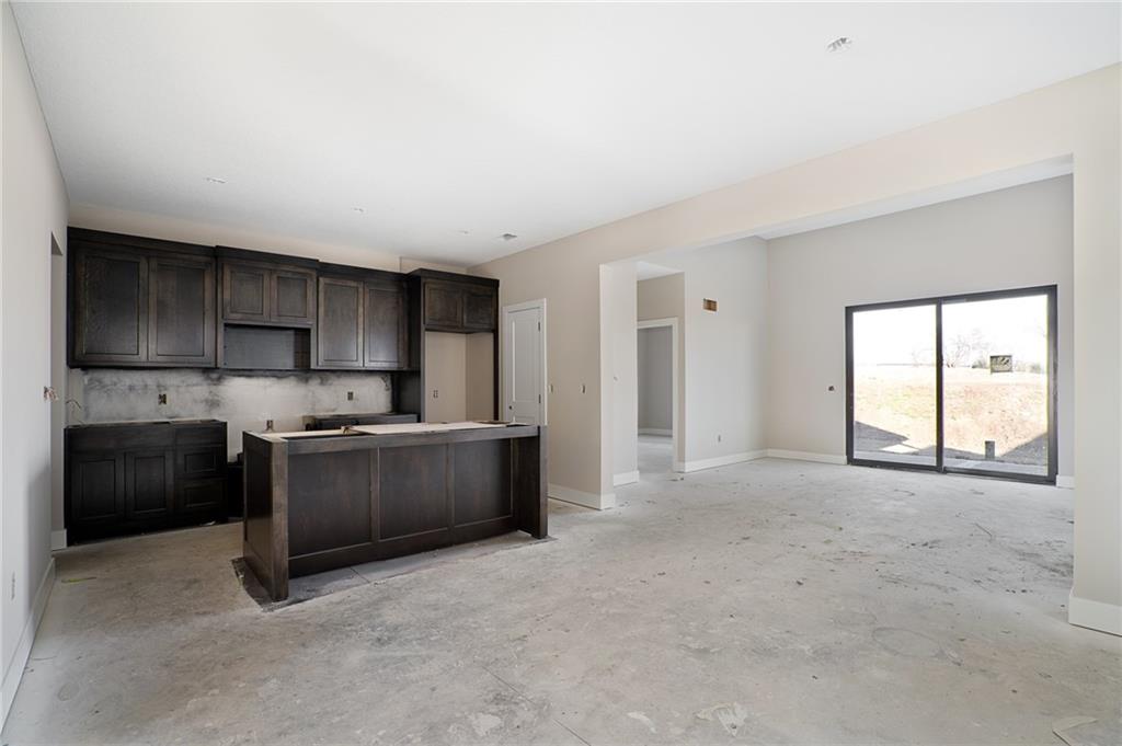 9581 Jupiter Street Lenexa, KS 66219 - Photo 4 of 60