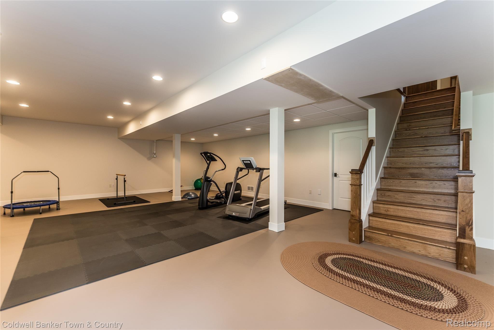 6434 Cohoctah Road Fenton, MI 48430 - Photo 56 of 69 DSC_5743.jpg