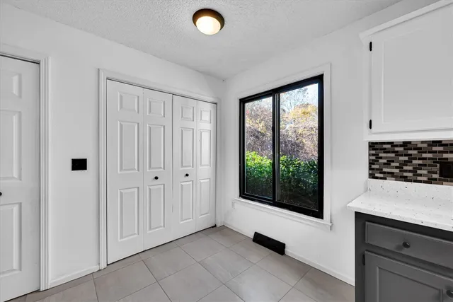 $333,999 | 6 West Fairgate Court, Simpsonville, SC 29680