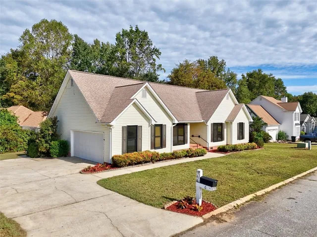 $333,999 | 6 West Fairgate Court, Simpsonville, SC 29680