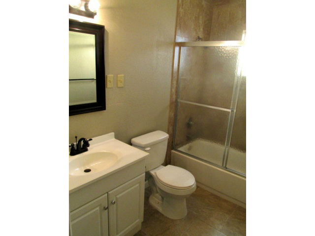 14818 Grassland Road Lodi, CA 95240 - Photo 14 of 17 Gallery Image 14
