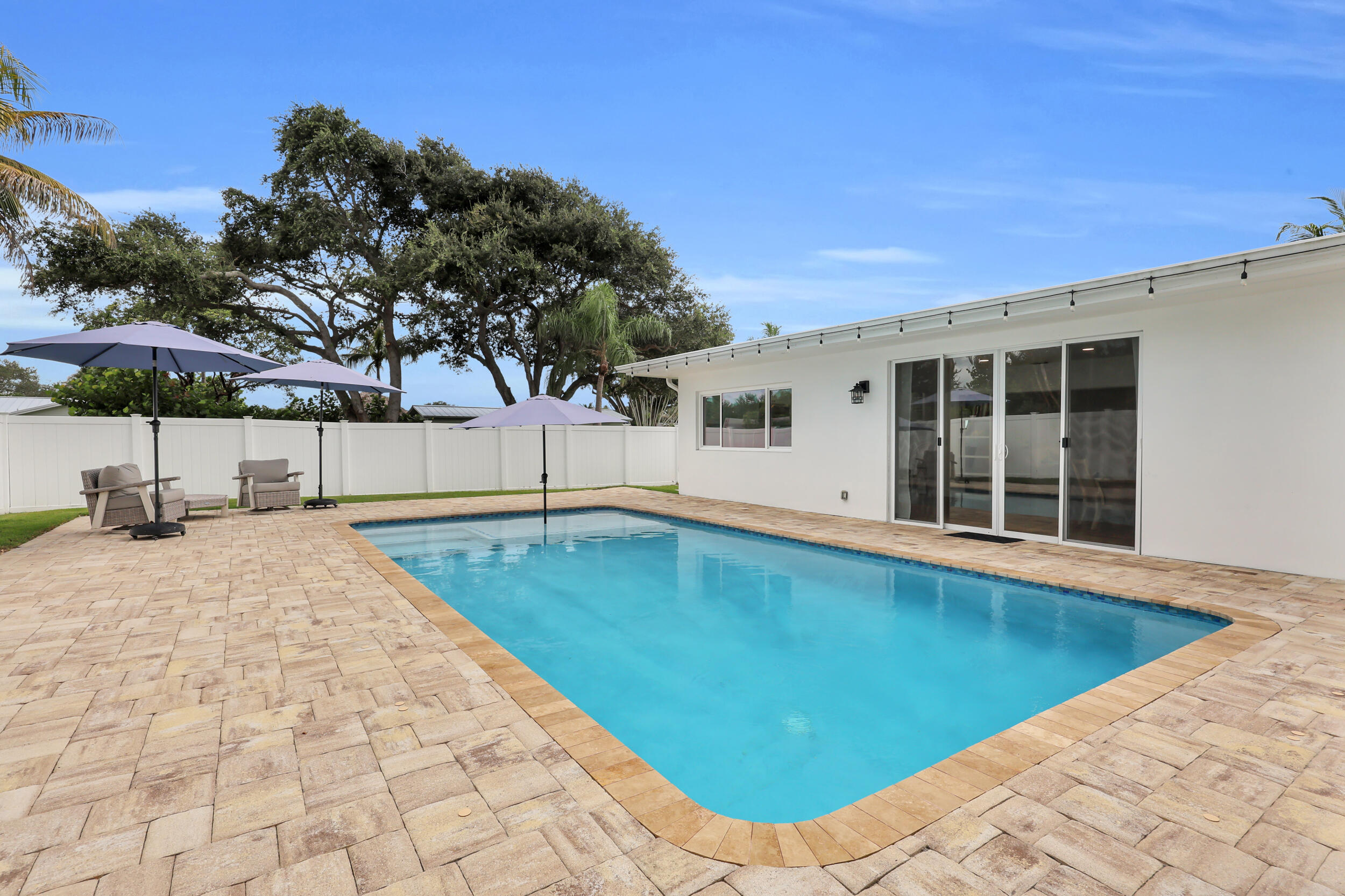 72 Willow Road Tequesta, FL 33469 - Photo 38 of 41 024_qj6f
