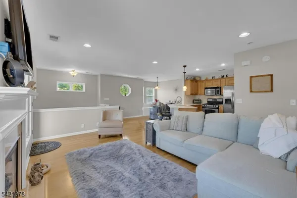 $310,000 | 266 Old Farm Drive, Great Meadows, NJ 07838