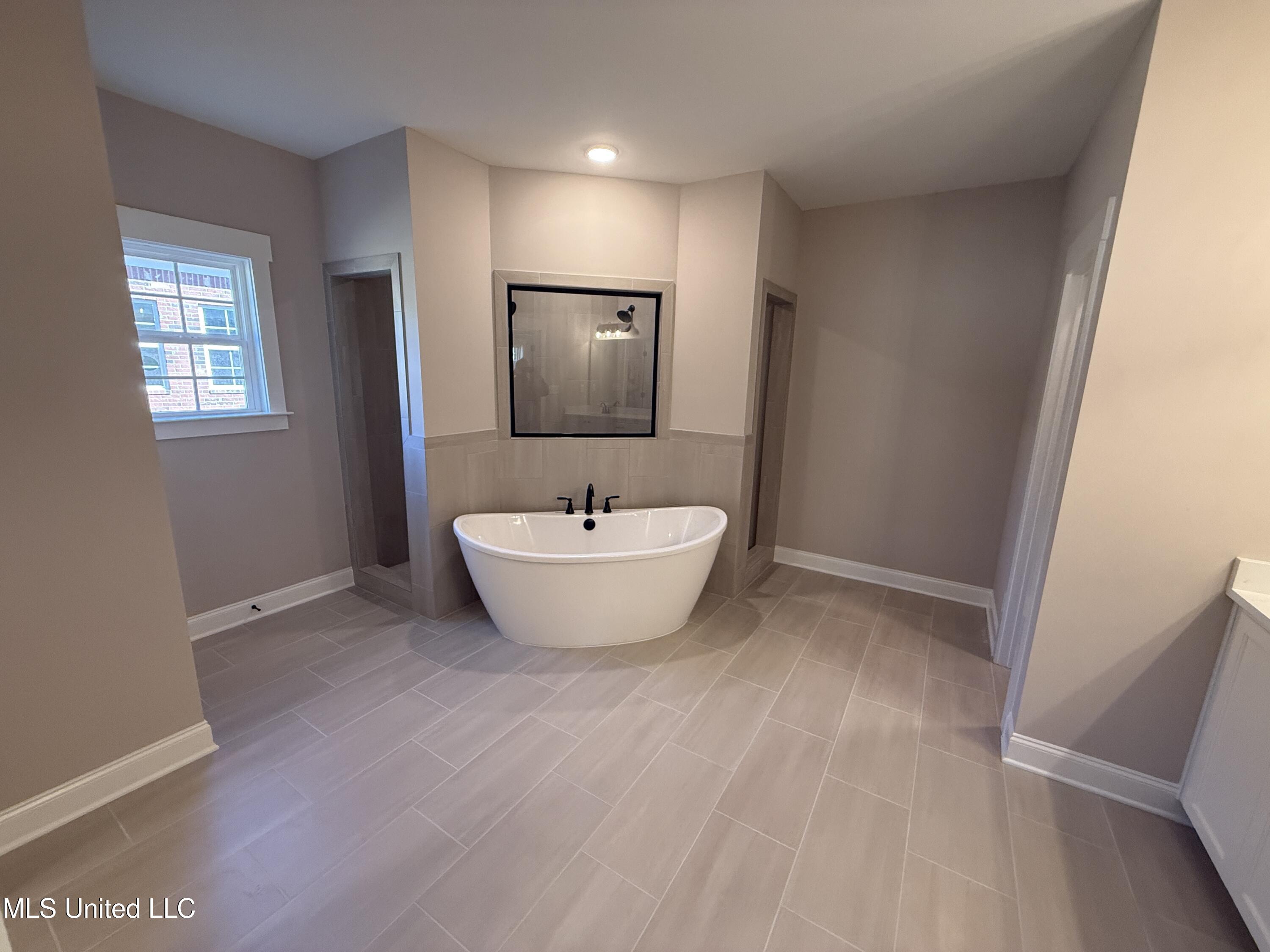 1184 Creekside Lane Hernando, MS 38632 - Photo 20 of 39 Pear