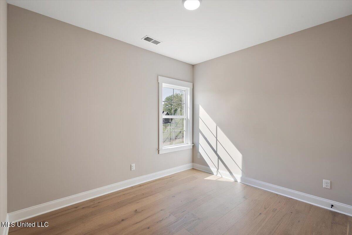 1184 Creekside Lane Hernando, MS 38632 - Photo 23 of 39 Pear