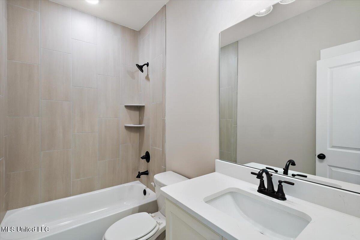 1184 Creekside Lane Hernando, MS 38632 - Photo 25 of 39 Pear