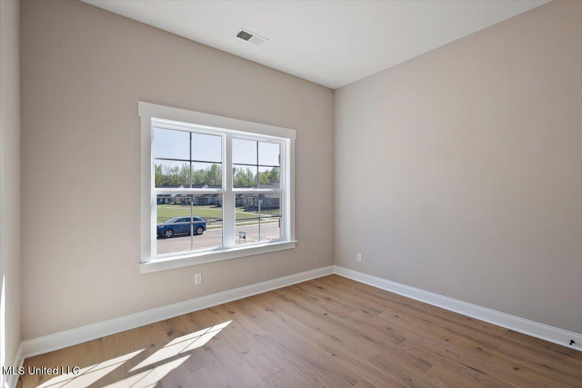 1184 Creekside Lane Hernando, MS 38632 - Photo 26 of 39 Pear