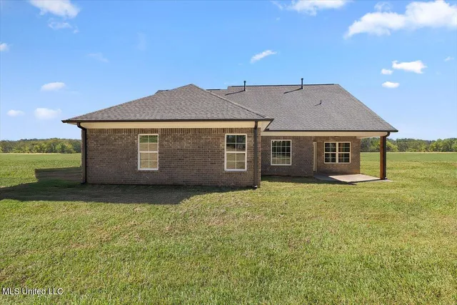$379,900 | 1184 Creekside Lane, Hernando, MS 38632