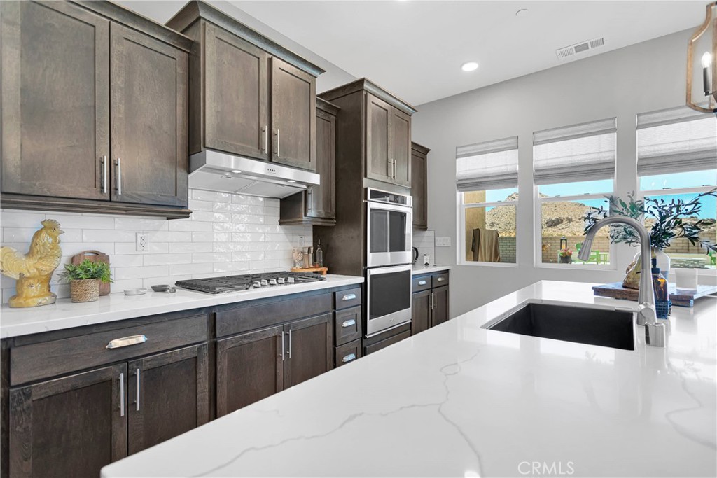 17066 Ta-Ki-Pi Road Apple Valley, CA 92307 - Photo 12 of 47