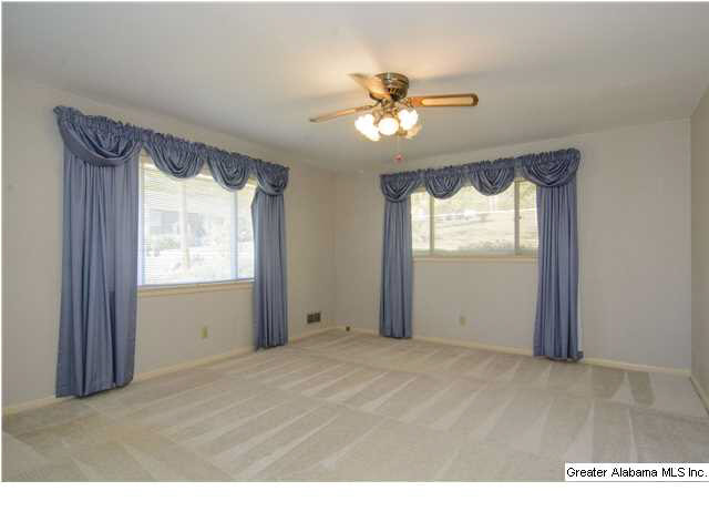 1309 Southhall Road Birmingham, AL 35213 - Photo 15 of 31