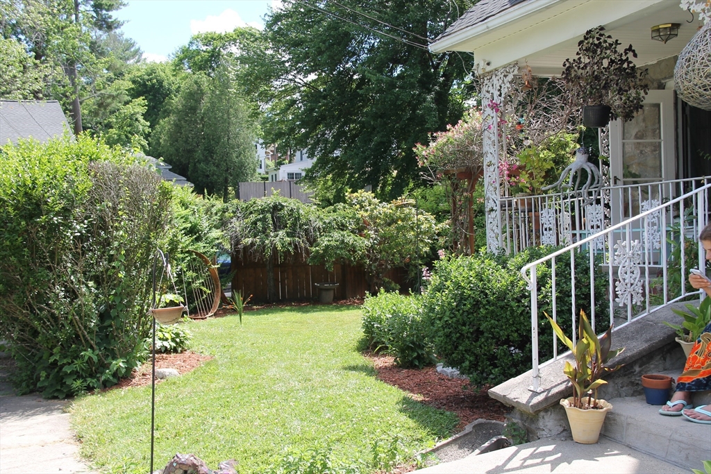 30 Marwood Road Worcester, MA 01602 - Photo 3 of 42