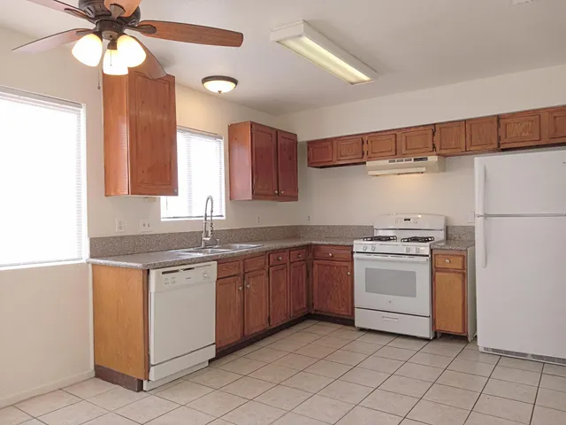 $2,500 | 33662 Whispering Palms Trail, Unit 2, Cathedral City, CA 92234