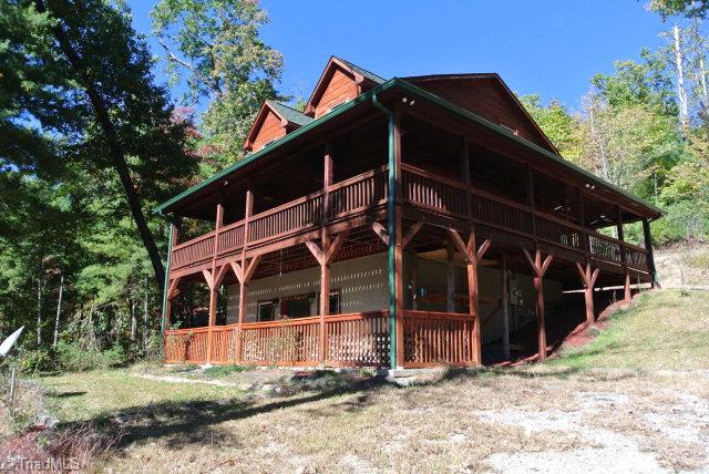 1647 Staghorn Road Purlear, NC 28665 - Photo 1 of 15 Main View