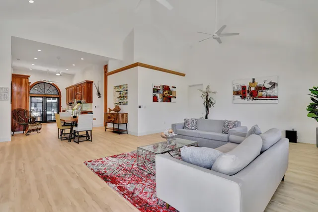 $2,580,000 | 3901 Northeast 23rd Terrace, Lighthouse Point, FL 33064