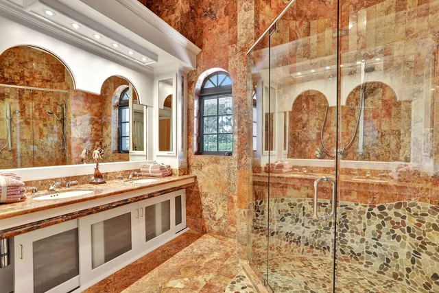 $2,580,000 | 3901 Northeast 23rd Terrace, Lighthouse Point, FL 33064