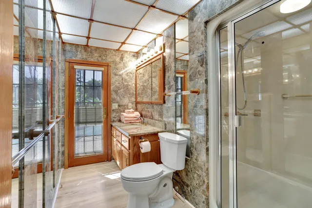 $2,580,000 | 3901 Northeast 23rd Terrace, Lighthouse Point, FL 33064