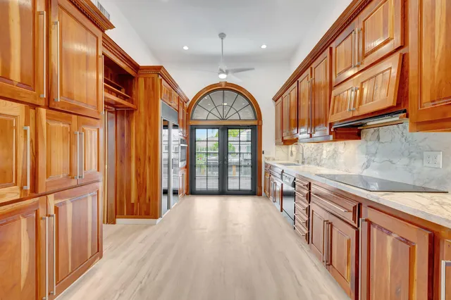 $2,580,000 | 3901 Northeast 23rd Terrace, Lighthouse Point, FL 33064