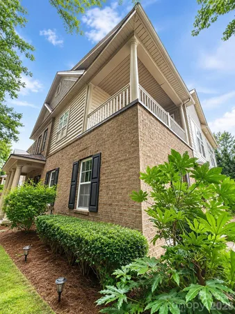 $320,000 | 14712 Vernazza Place, Unit 1A, Charlotte, NC 28277