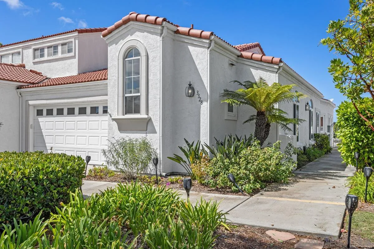 3328 Malta Way Oceanside, CA 92056 - Photo 6 of 45